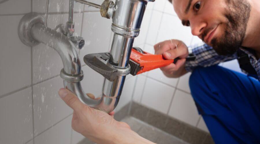 Professional bathroom faucet installation in Dunfermline, IL